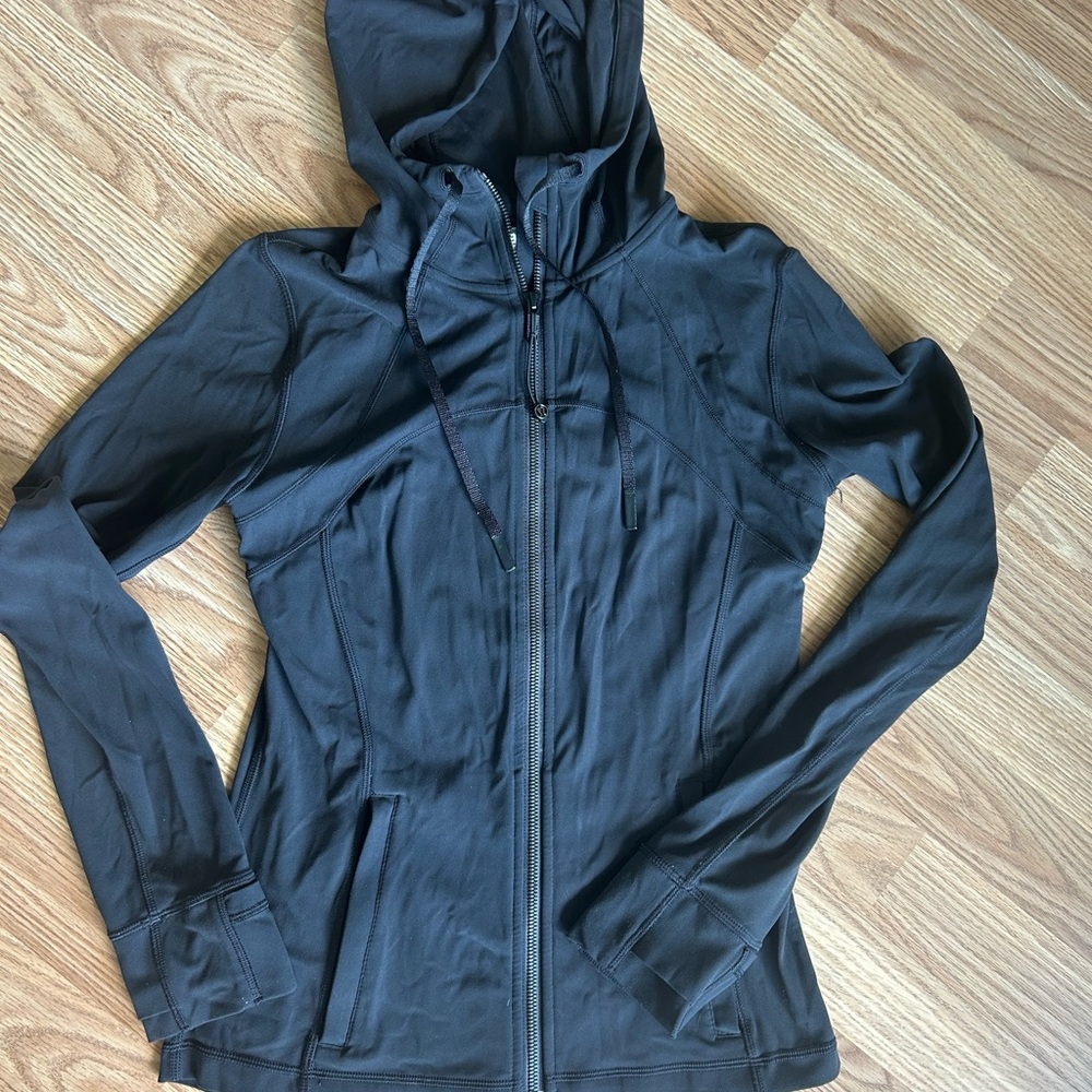 lululemon athletica Black Hooded Jacket-Size 8